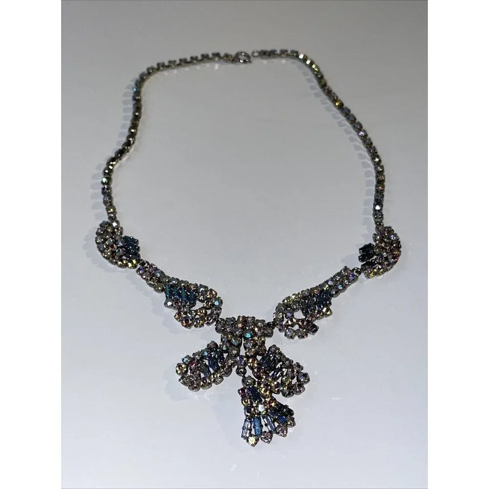 NOS! Vintage Blue Tint Aurora Borealis Rhinestone Necklace Unsigned Foil Back E5